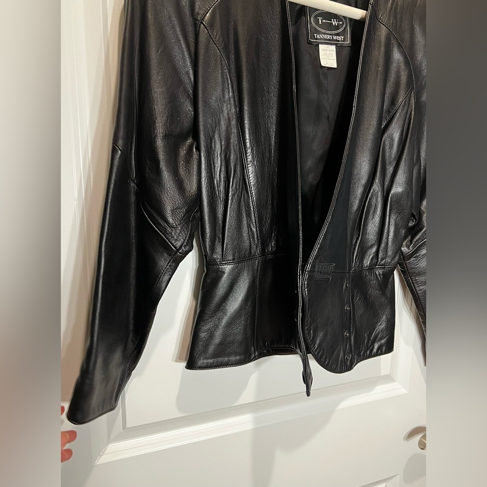 Tannery West Women’s Genuine Leather Jacket Size Small - Picture 10 of 10